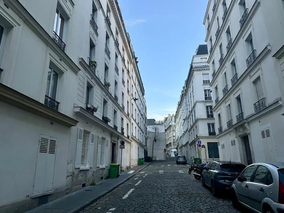 Nouveau *
