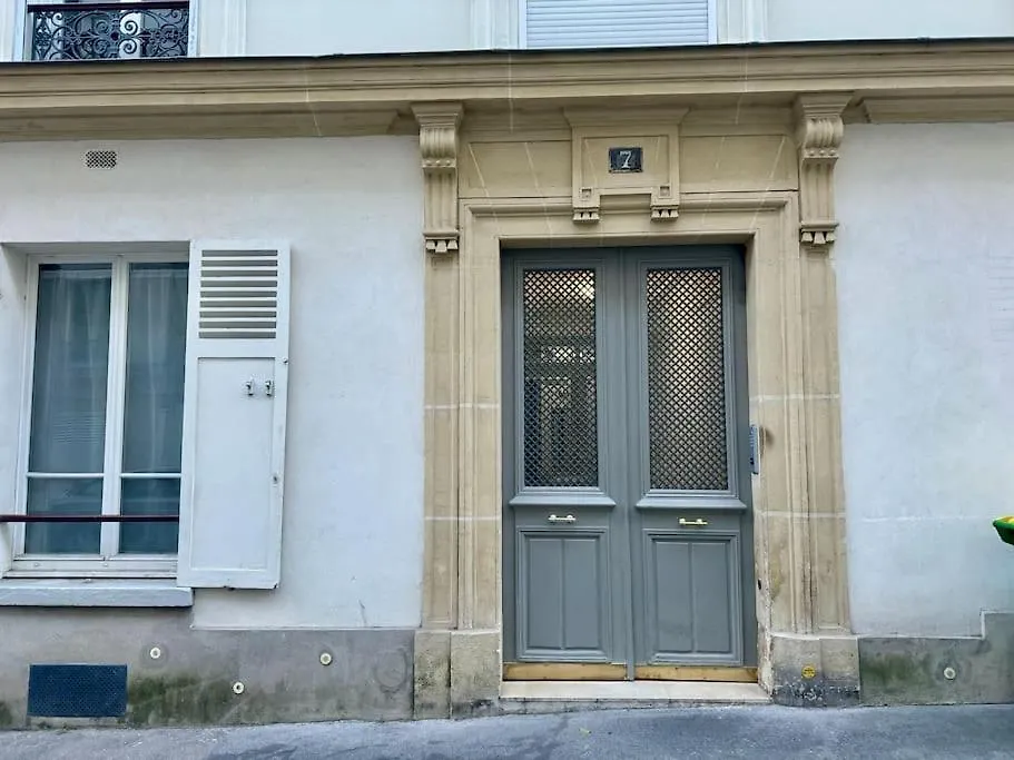 Nouveau Apartmán